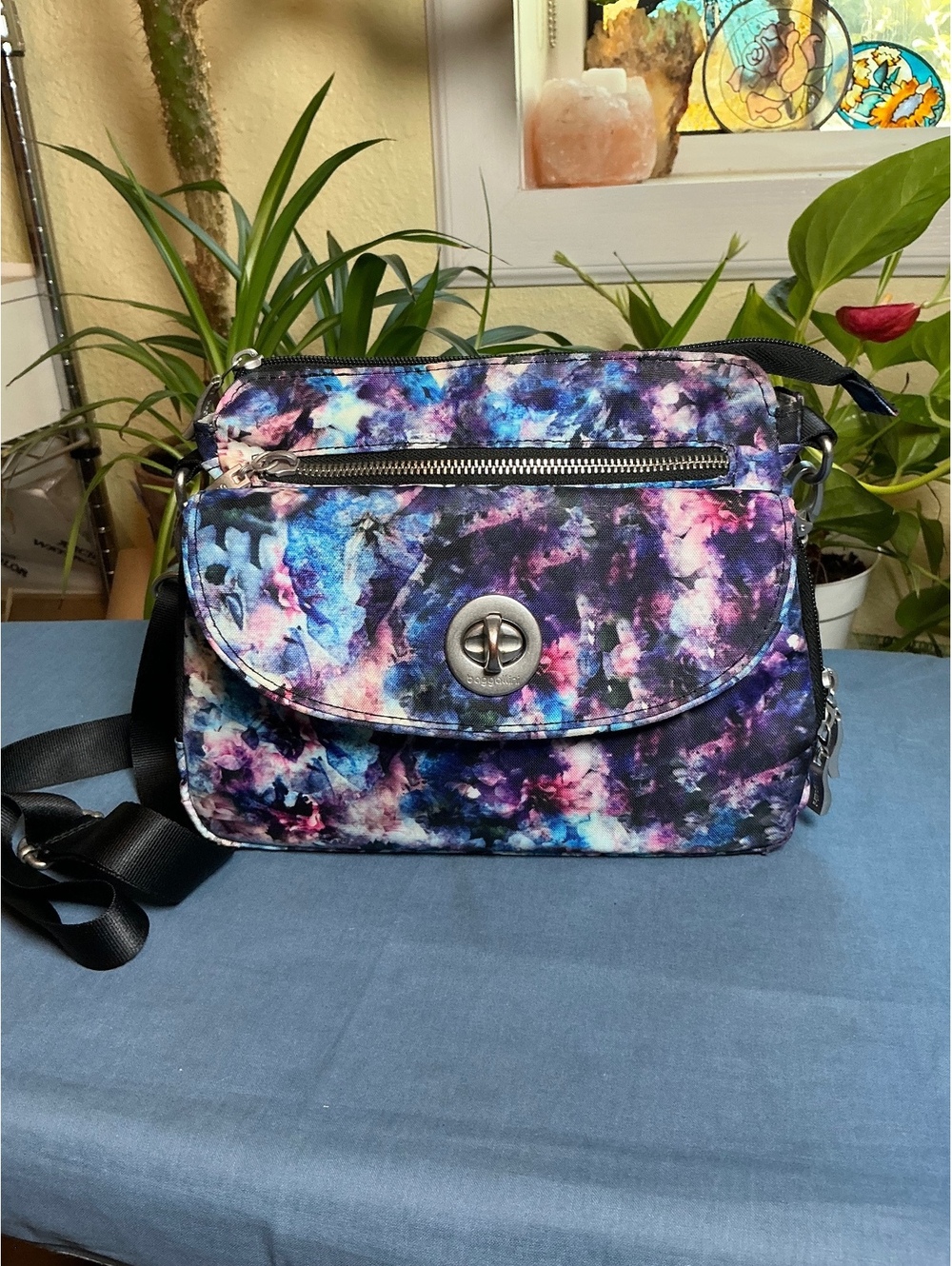 Baggallini Colorful Nylon Crossbody Bag Purse Travel